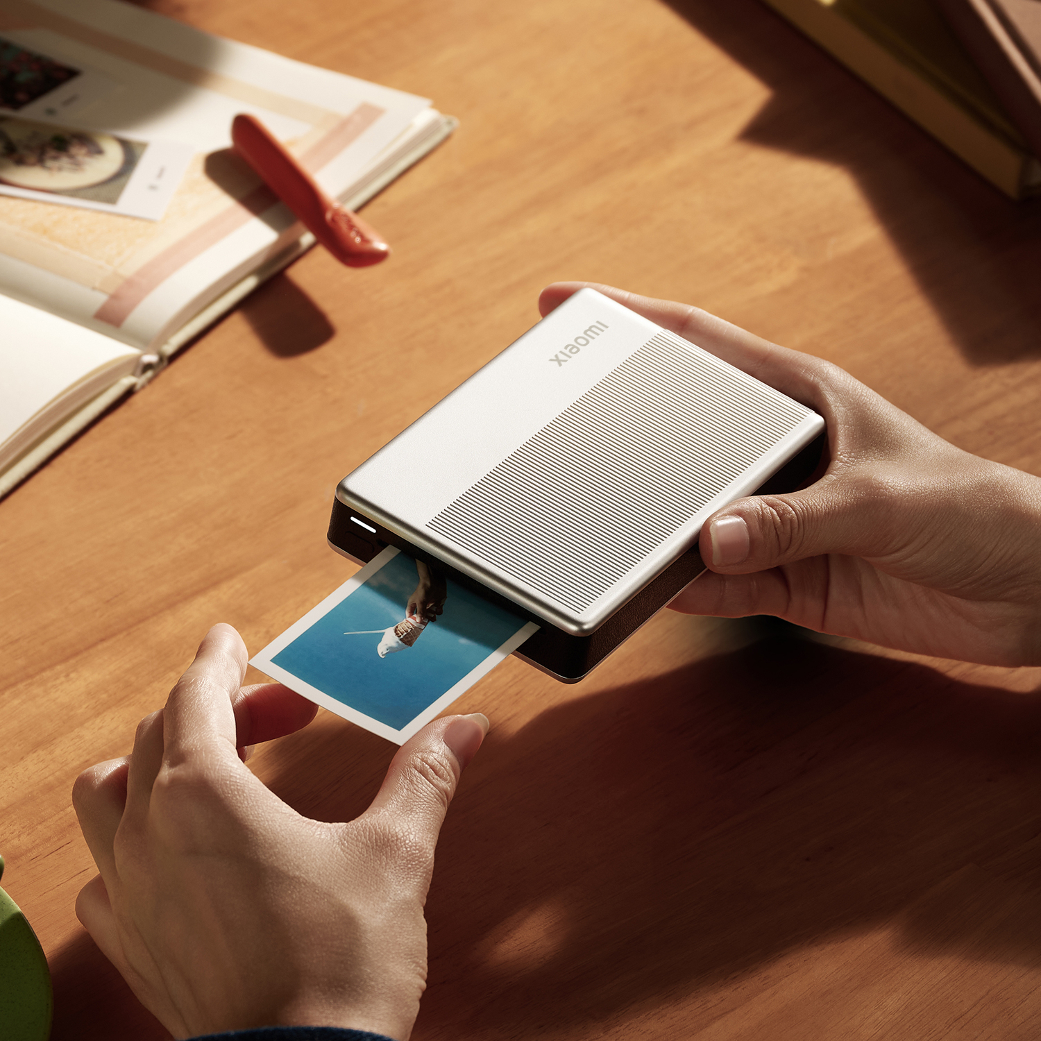 BHR9974GL_Xiaomi-Portable-Photo-Printer-S1_05