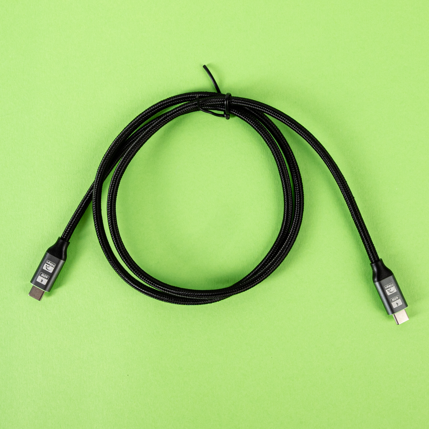 GIZZU-GCPCC0605G-01-60W-5Gbps-Type-C-1m-Cable_WHAT-IN-BOX-9188-Edit_1500x1500