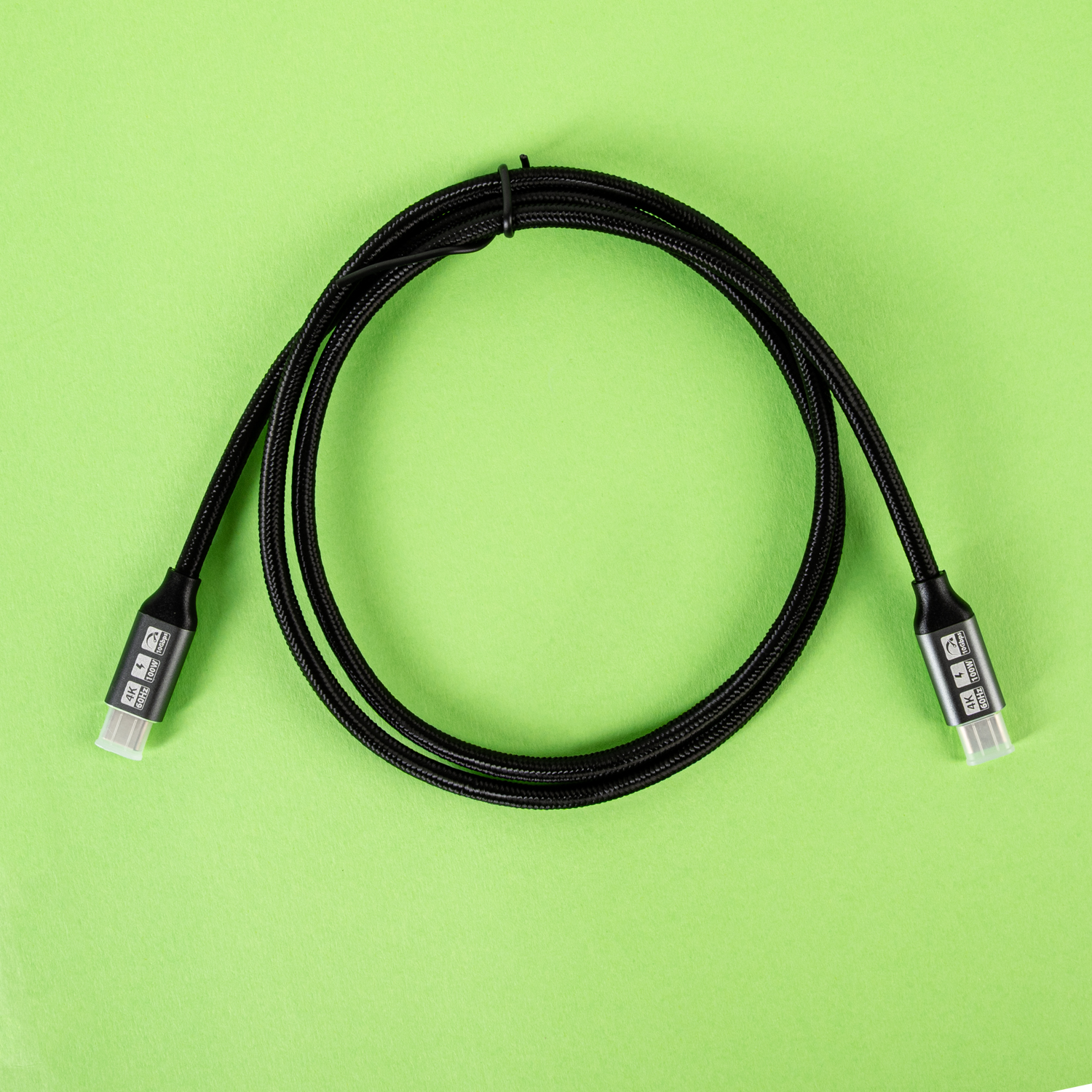 GIZZU-GCPCC10010G-01-100W-10Gbps-Type-C-1m-Cable_WHAT-IN-BOX-9147-Edit_1500x1500