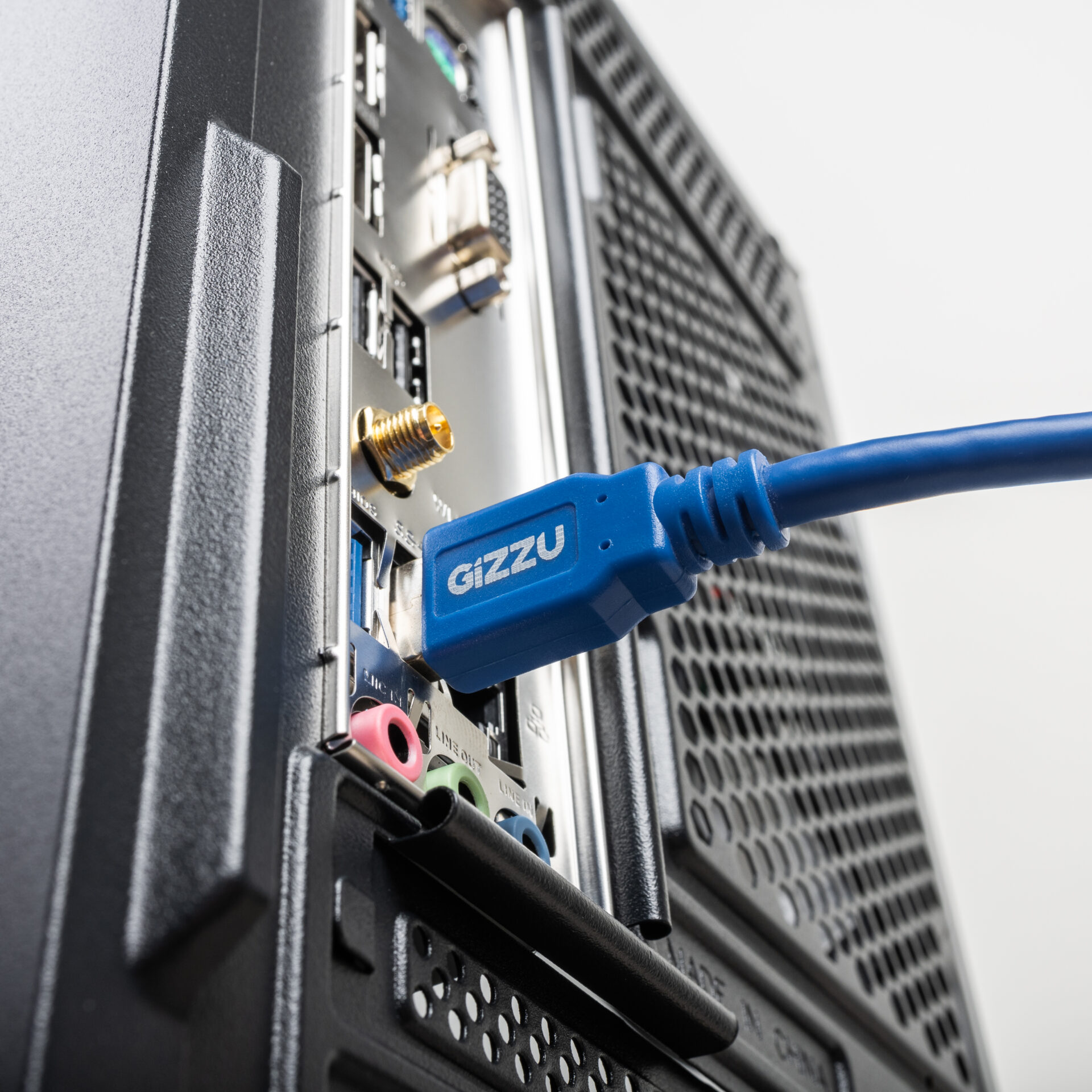 Gizzu-USB3.0-Active-Extension-Cable-2m_wr_03