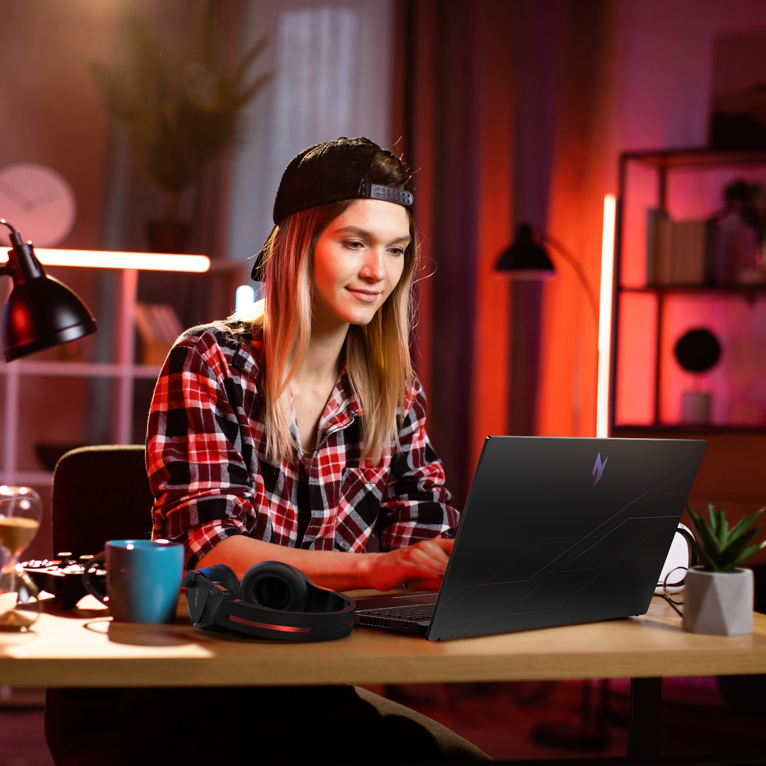 Acer NITRO V 15 Gaming Laptop 15.6″ | Intel Core 7 240H | 16GB | 512GB | RTX 4050 6GB | Windows 11 Home - Image 13